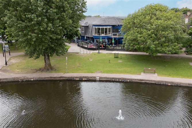 https://photos-a.propertyimages.ie/media/9/7/9/4936979/602f416a-1193-4c0b-aa50-9f98ec0fd642_l.jpg