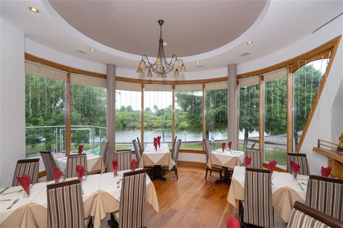 https://photos-a.propertyimages.ie/media/9/7/9/4936979/602f416a-1193-4c0b-aa50-9f98ec0fd642_l.jpg