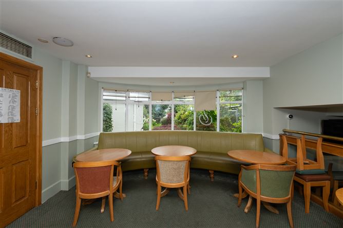 https://photos-a.propertyimages.ie/media/9/7/9/4936979/602f416a-1193-4c0b-aa50-9f98ec0fd642_l.jpg