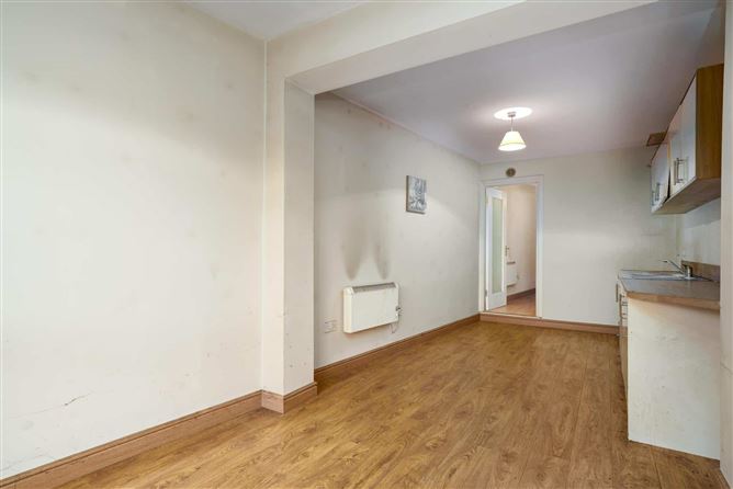 52 Hillcrest Drive, Lucan, Co.Dublin