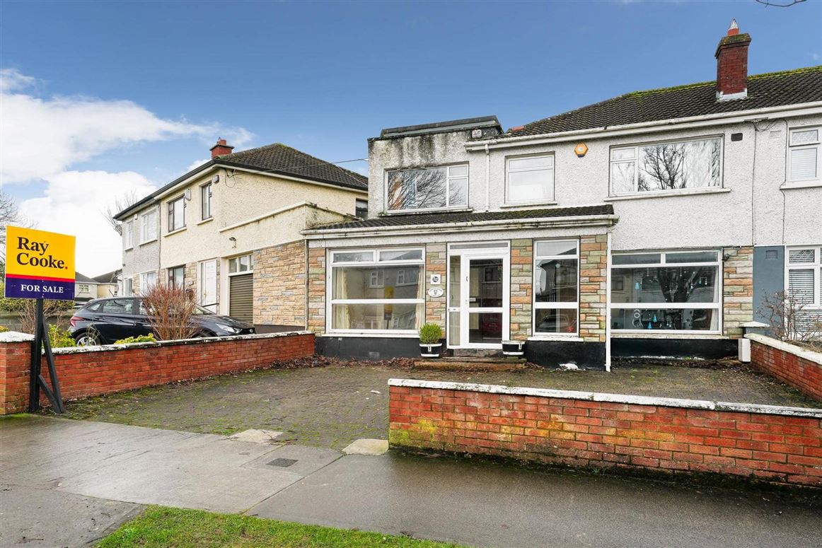 52 Hillcrest Drive, Lucan, Co.Dublin