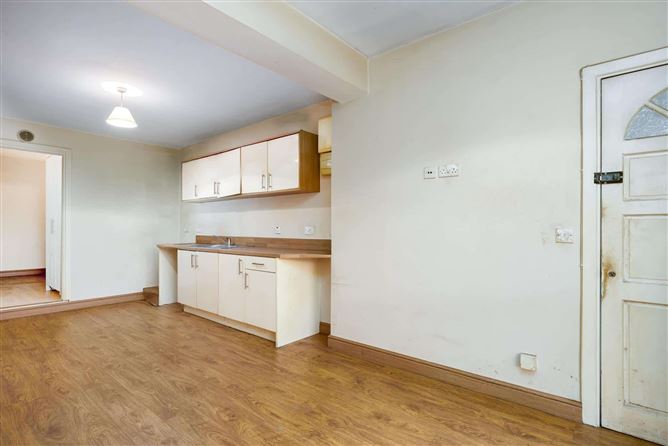 52 Hillcrest Drive, Lucan, Co.Dublin