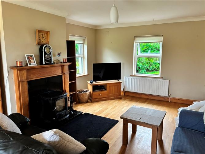 12 Cluainin na MBo, Carrowhubbock South, Enniscrone, Co. Sligo