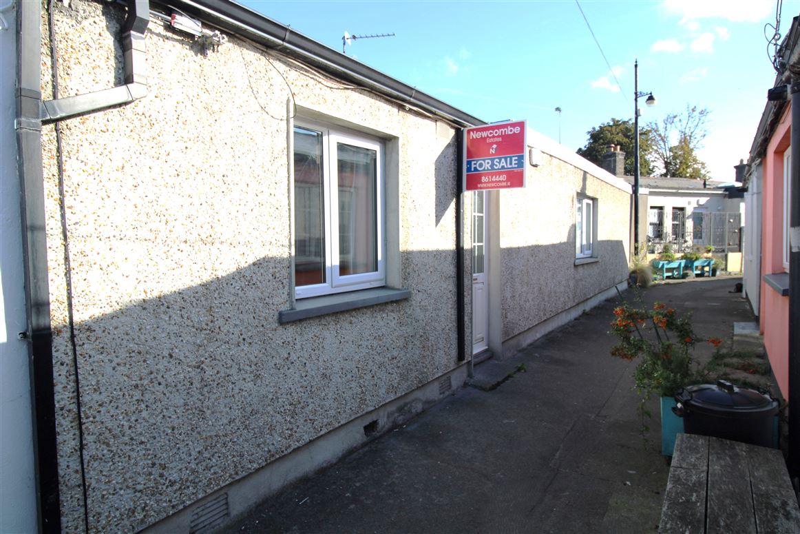 24 Kirwan Street Cottages, Stoneybatter,   Dublin 7