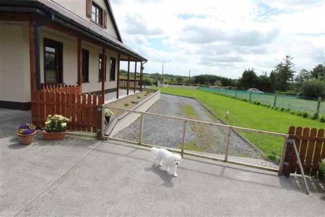 St. Trea`s, Clooncun West, Glenamaddy, Co. Galway