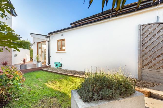 25 Larkfield Grove, Harold's Cross, Dublin 6W