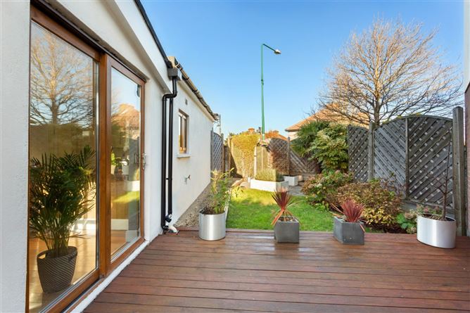25 Larkfield Grove, Harold's Cross, Dublin 6W