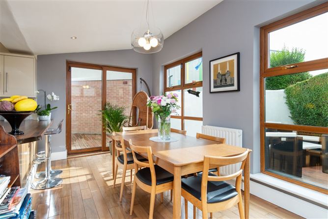 25 Larkfield Grove, Harold's Cross, Dublin 6W