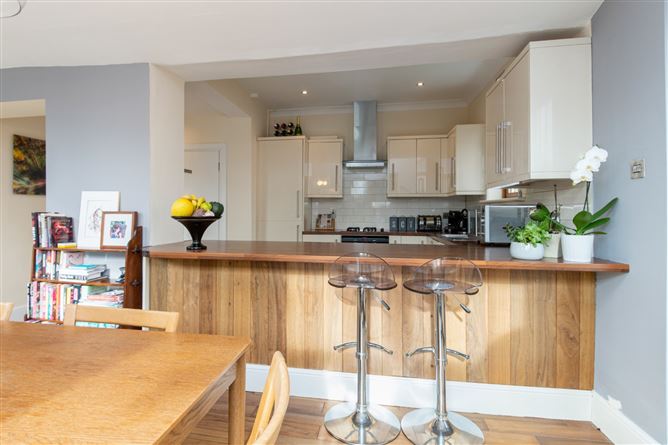25 Larkfield Grove, Harold's Cross, Dublin 6W