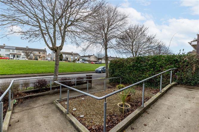 32 Oaklands Avenue, Swords, Dublin