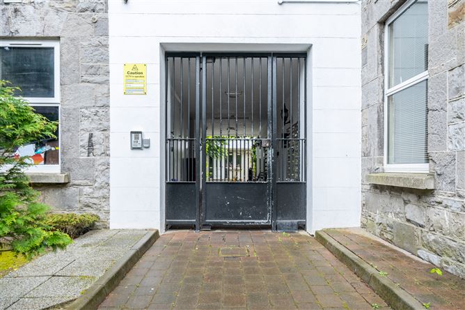 11 Whitworth Hall, Morning Star Avenue, Smithfield, Dublin 7