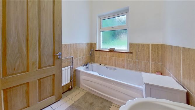 Swinford Rd, Foxford, Co. Mayo