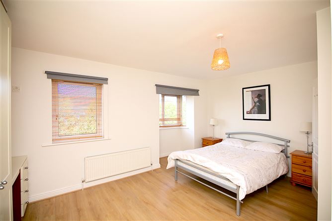 4 The Place, Dunboyne Castle, Dunboyne, Meath
