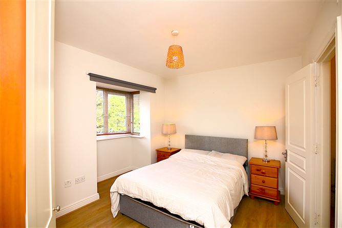 4 The Place, Dunboyne Castle, Dunboyne, Meath