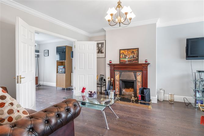16 Warren Avenue, Castleknock, Dublin 15