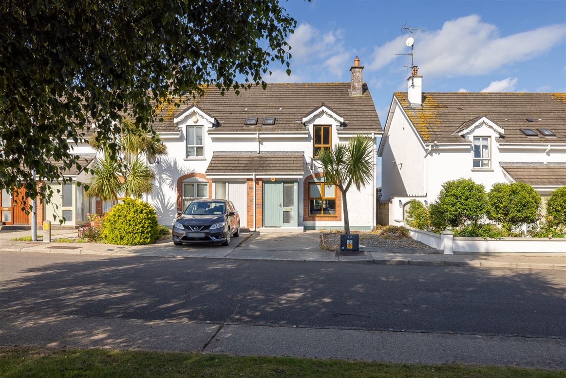 17 Tinteskin Close, Kilmuckridge, Wexford