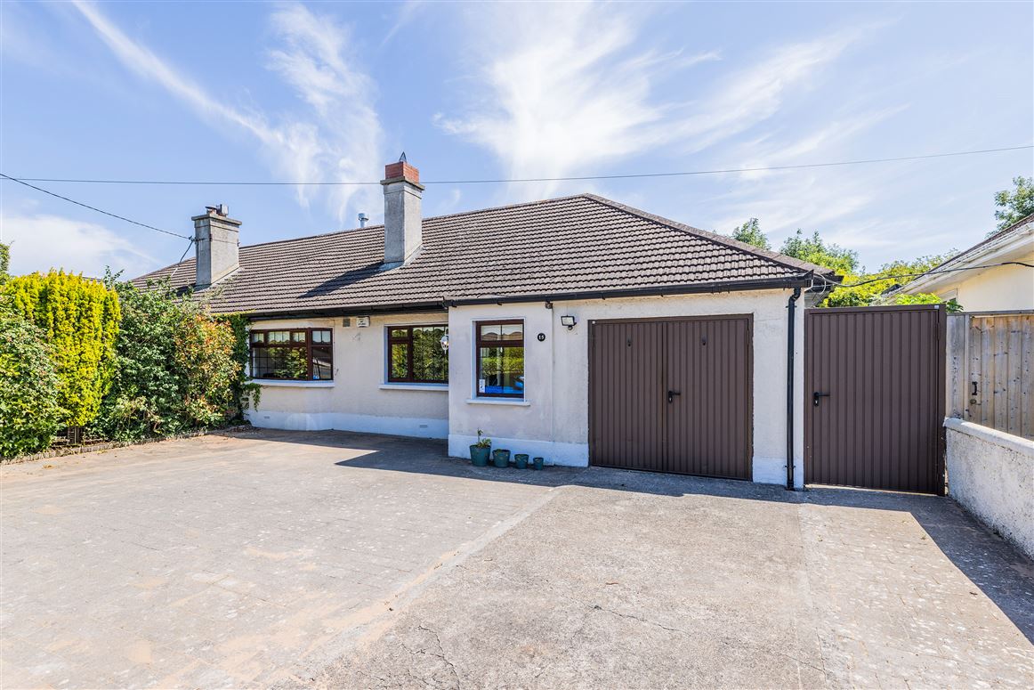 15 Oakdown Road, Churchtown, Dublin 14