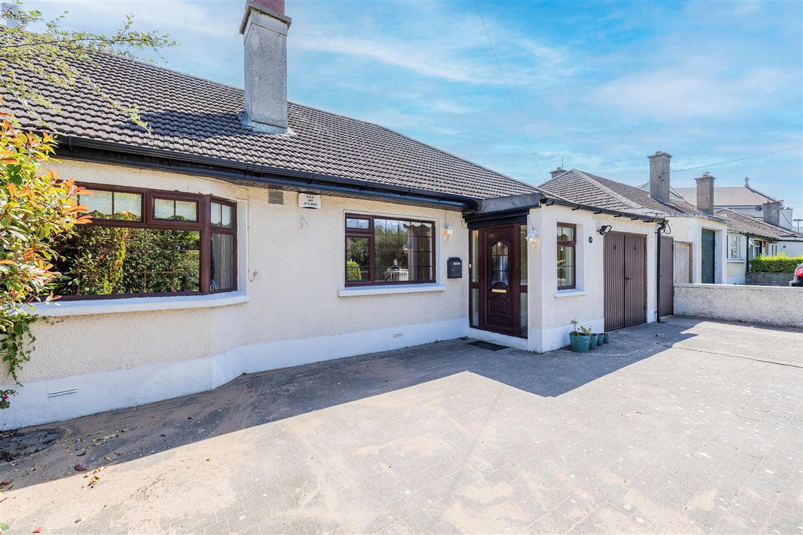 15 Oakdown Road, Churchtown, Dublin 14