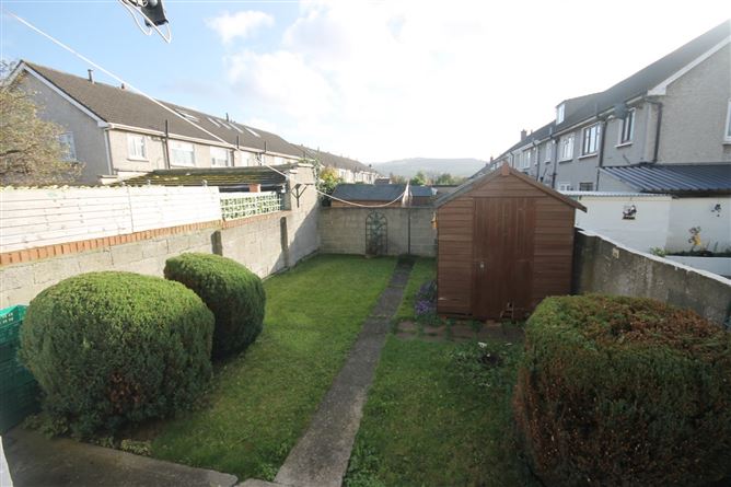 253 Glenview Park, Tallaght, Dublin 24