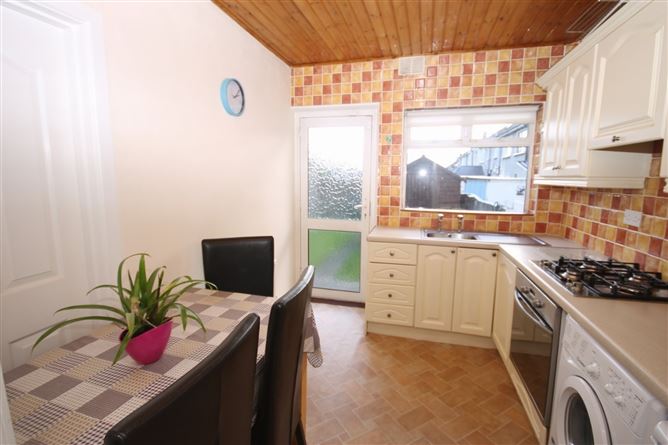 253 Glenview Park, Tallaght, Dublin 24