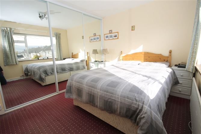 253 Glenview Park, Tallaght, Dublin 24