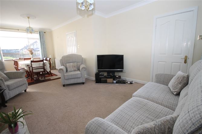 253 Glenview Park, Tallaght, Dublin 24