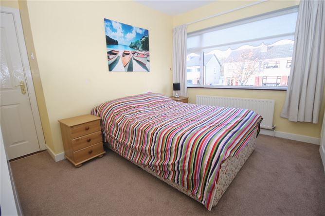 253 Glenview Park, Tallaght, Dublin 24