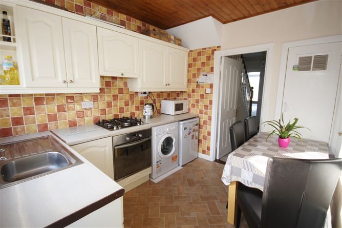 253 Glenview Park, Tallaght, Dublin 24