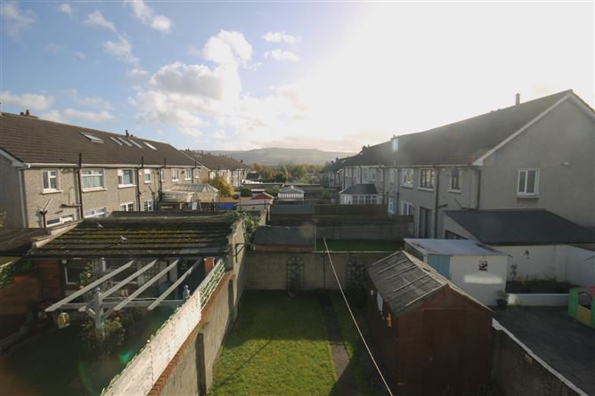 253 Glenview Park, Tallaght, Dublin 24