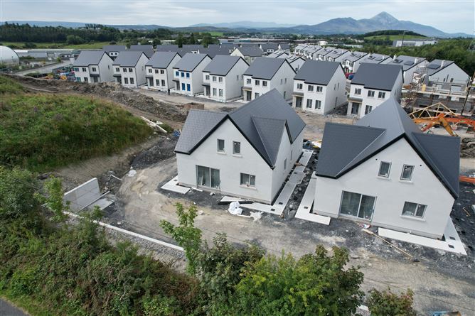 15 The Meadow, Westport, Mayo