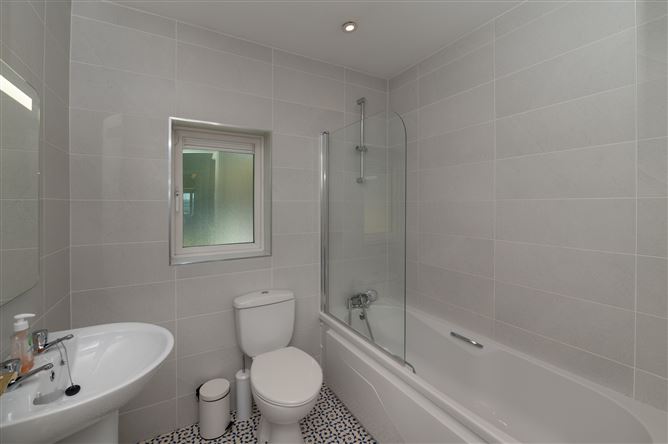 83 Ashmount Mews, Silversprings, Cork