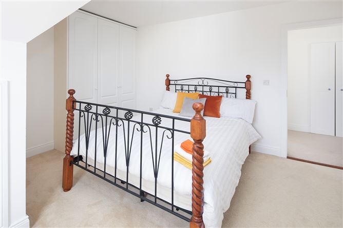 6 Redwood Avenue, Broomfield Village, Midleton, Cork