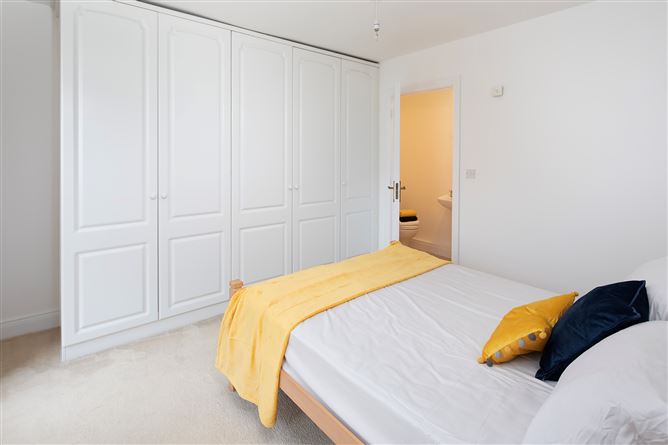 6 Redwood Avenue, Broomfield Village, Midleton, Cork