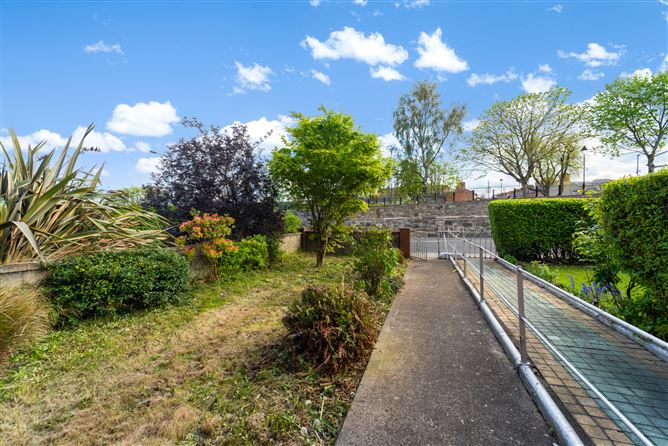 44 WHITWORTH ROAD, Drumcondra, Dublin 9