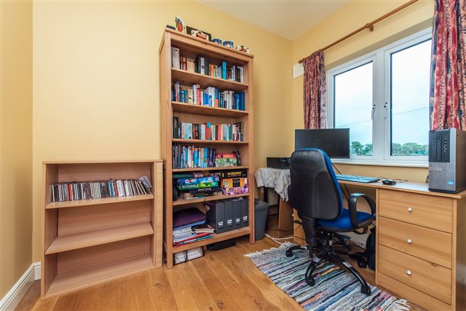 Suantrai, Lewistown, Naas, Co. Kildare