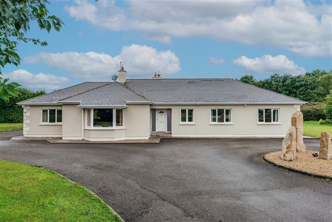 Suantrai, Lewistown, Naas, Co. Kildare