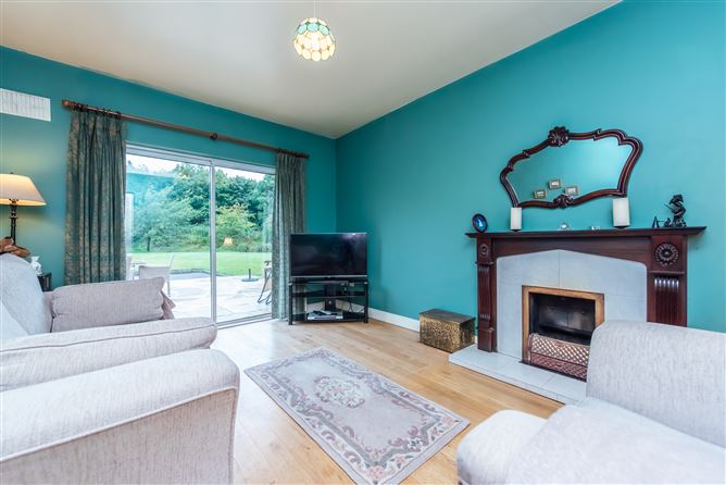 Suantrai, Lewistown, Naas, Co. Kildare