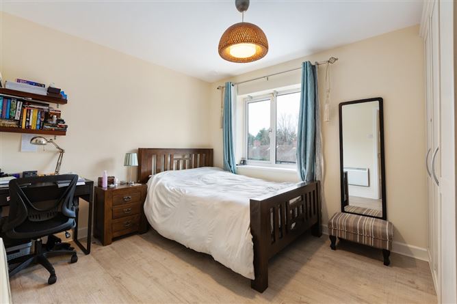 27 Carmichael Hall, Windy Arbour, Dundrum, Dublin 14