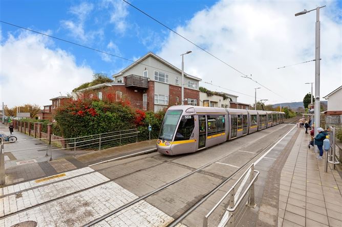 27 Carmichael Hall, Windy Arbour, Dundrum, Dublin 14