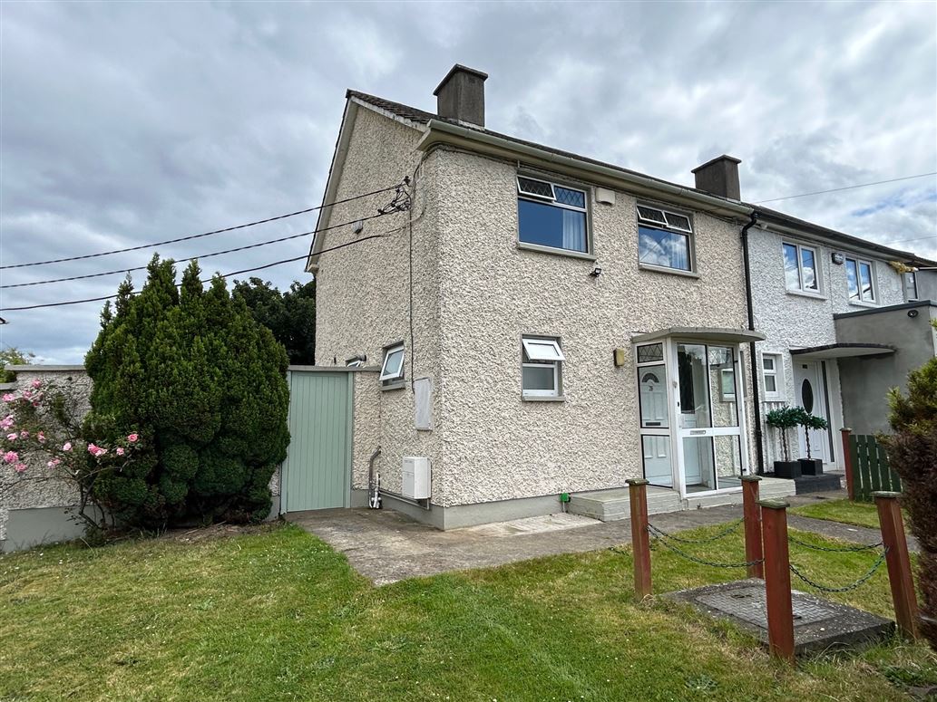 28 Edenmore Grove, Raheny, Dublin 5