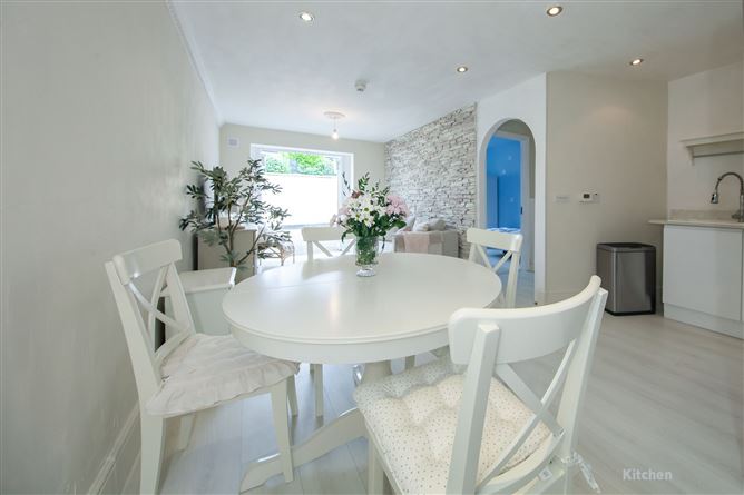 6 Cruise's Hill, Naul Village, Naul, Dublin