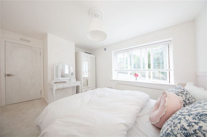 6 Cruise's Hill, Naul Village, Naul, Dublin