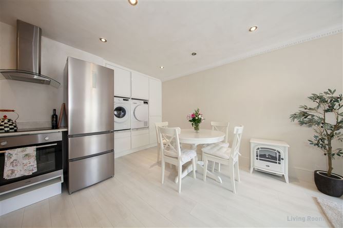 6 Cruise's Hill, Naul Village, Naul, Dublin