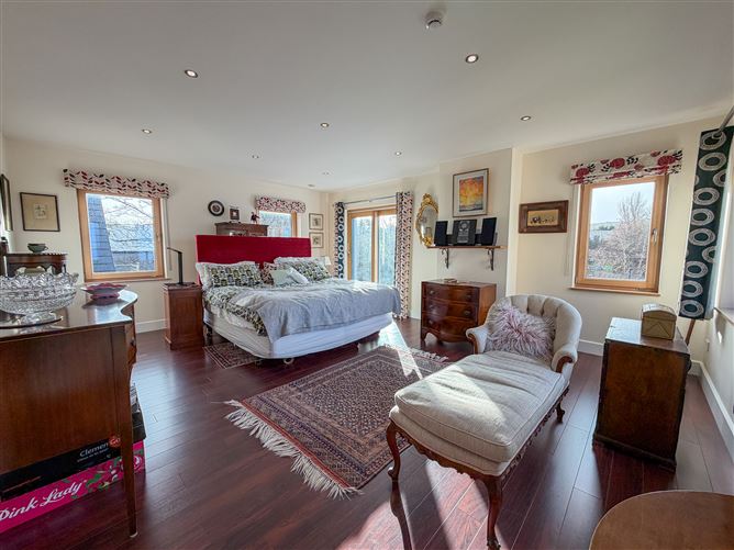 Lower Quays, Cloonmonad, Westport, Mayo