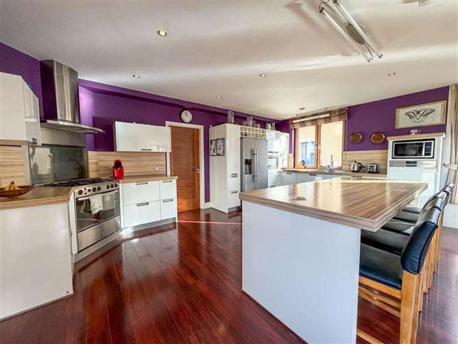 Lower Quays, Cloonmonad, Westport, Mayo