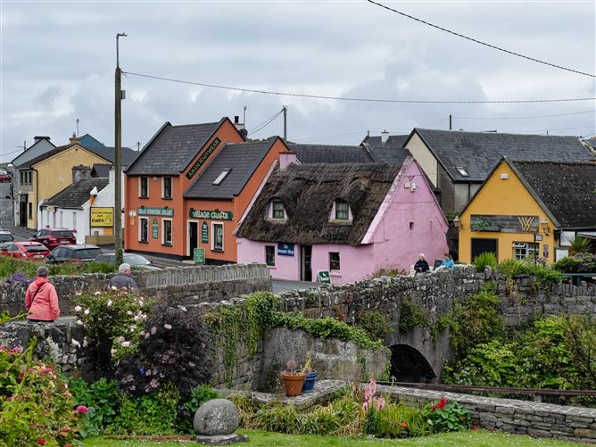 Overrlooking Doolin Village, Doolin, Clare