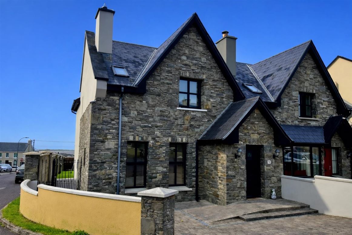 9 Barr na Sraidhe, Ballyheigue, Kerry