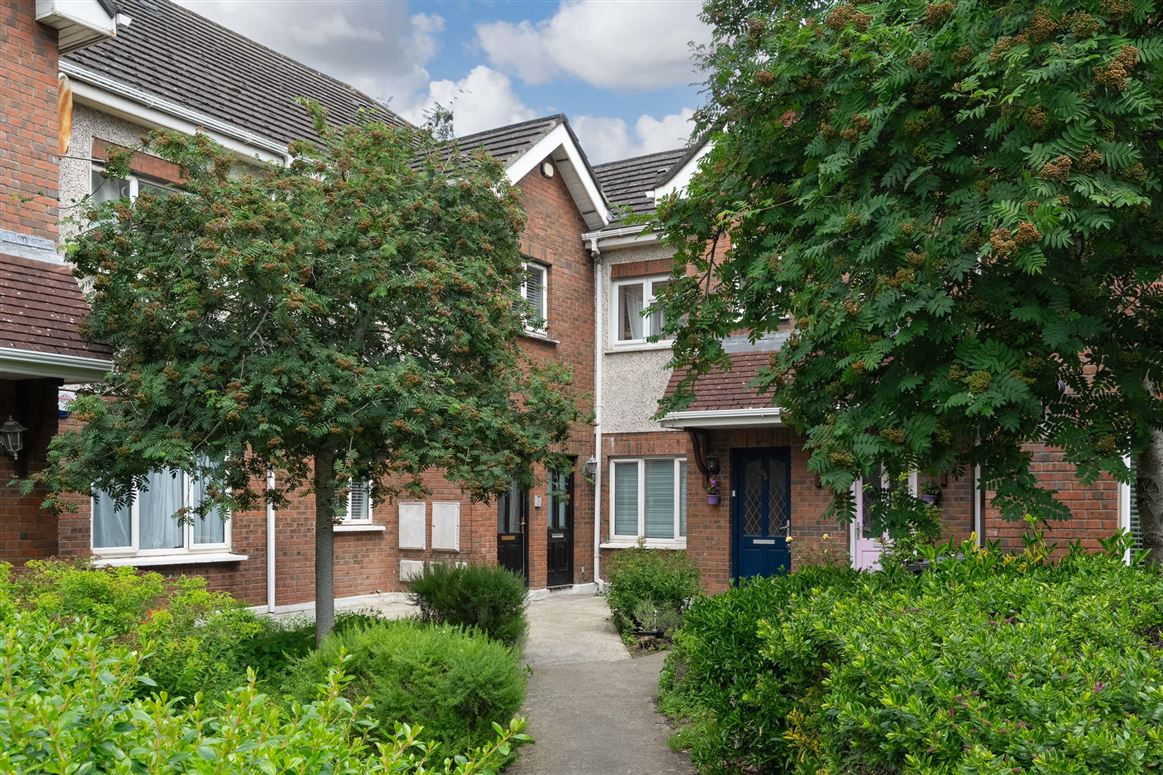 62 Charlestown Park, Finglas, Dublin 11