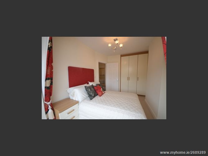 13 Broadfield Drive, Rathcoole, Dublin
