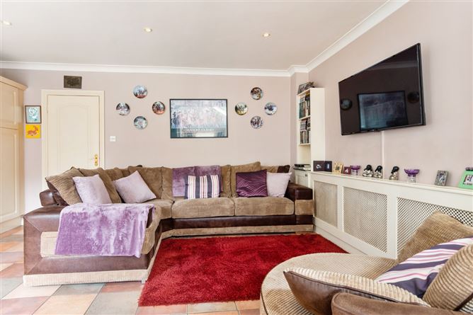 15 Springvale, Edmondstown Road, Rathfarnham, Dublin 16